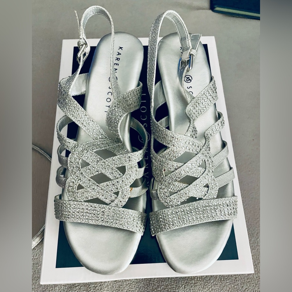 Karen Scott Dress Shoes.